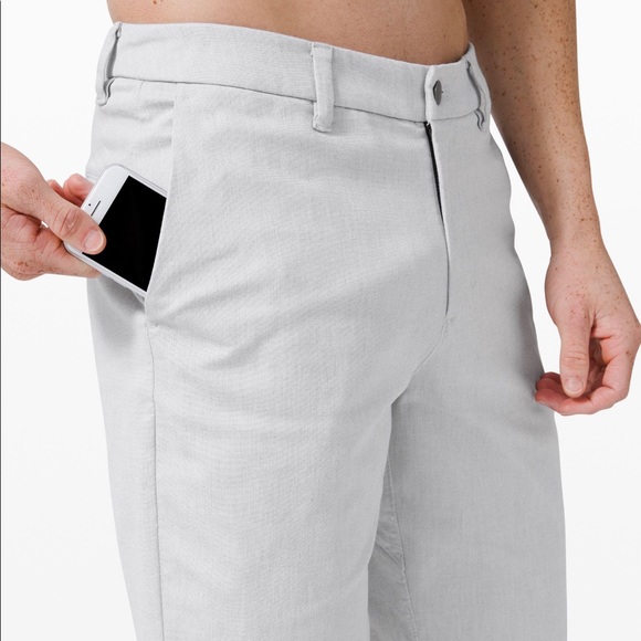 Lululemon Commission Relaxed Fit Short 11” Qwick Oxford Size 32 (White) - Picture 3 of 13